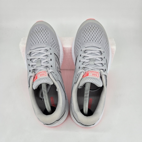 New Balance Woman's 520 V5 W520LS5 Gray Running Shoes Size 9 Wide - Picture 5 of 8